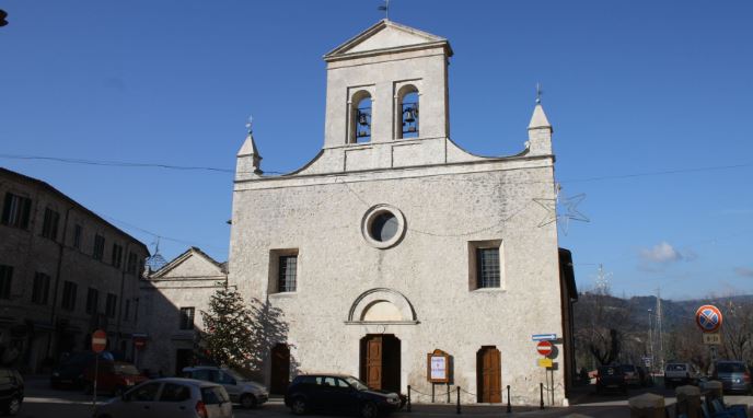 immagine notizia (PTN) Arrone, la chiesa di Santa Maria Assunta illuminata di rosso per la Giornata Nazionale dell’Afasia